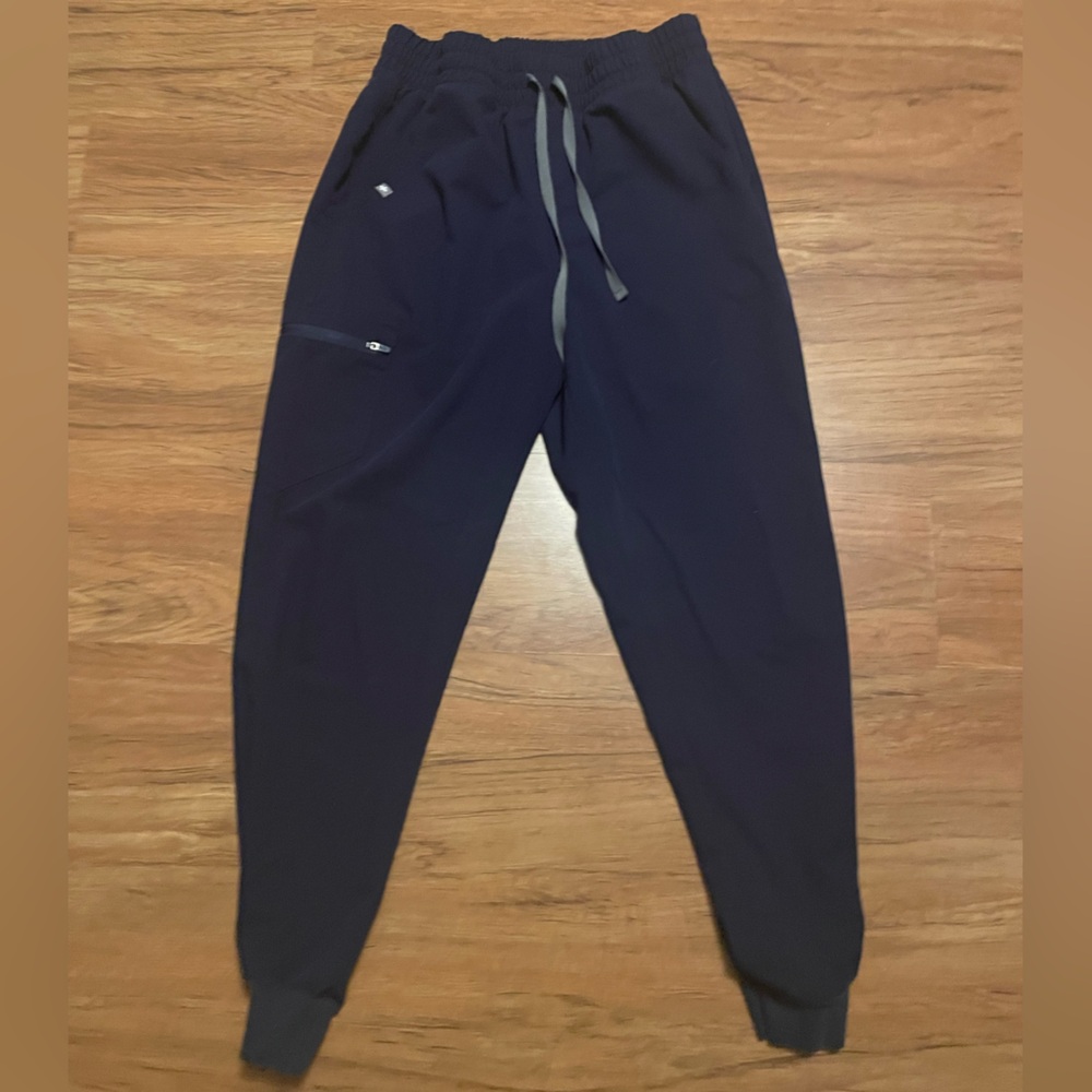 Figs M Navy Scrub Set